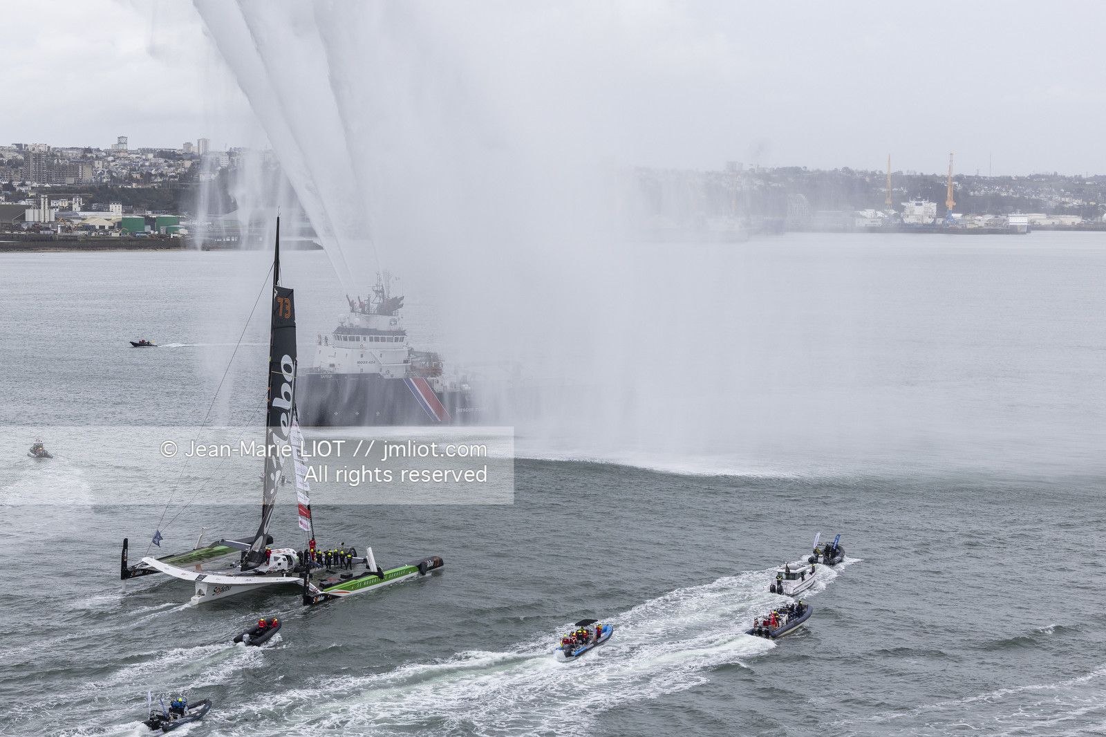 THOMAS COVILLE - ARKEA ULTIM CHALLENGE - ARRIVEE