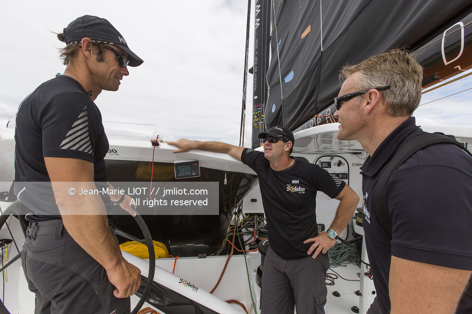 Itajaï(Brésil), samedi 7 novembre 2015, Thomas Coville et Jean-Luc Nélias deuxiémes au classement Ultim de la Transat Jacques Vabre sur SODEBO. Photo © JEAN-MARIE LIOT   DPPI.