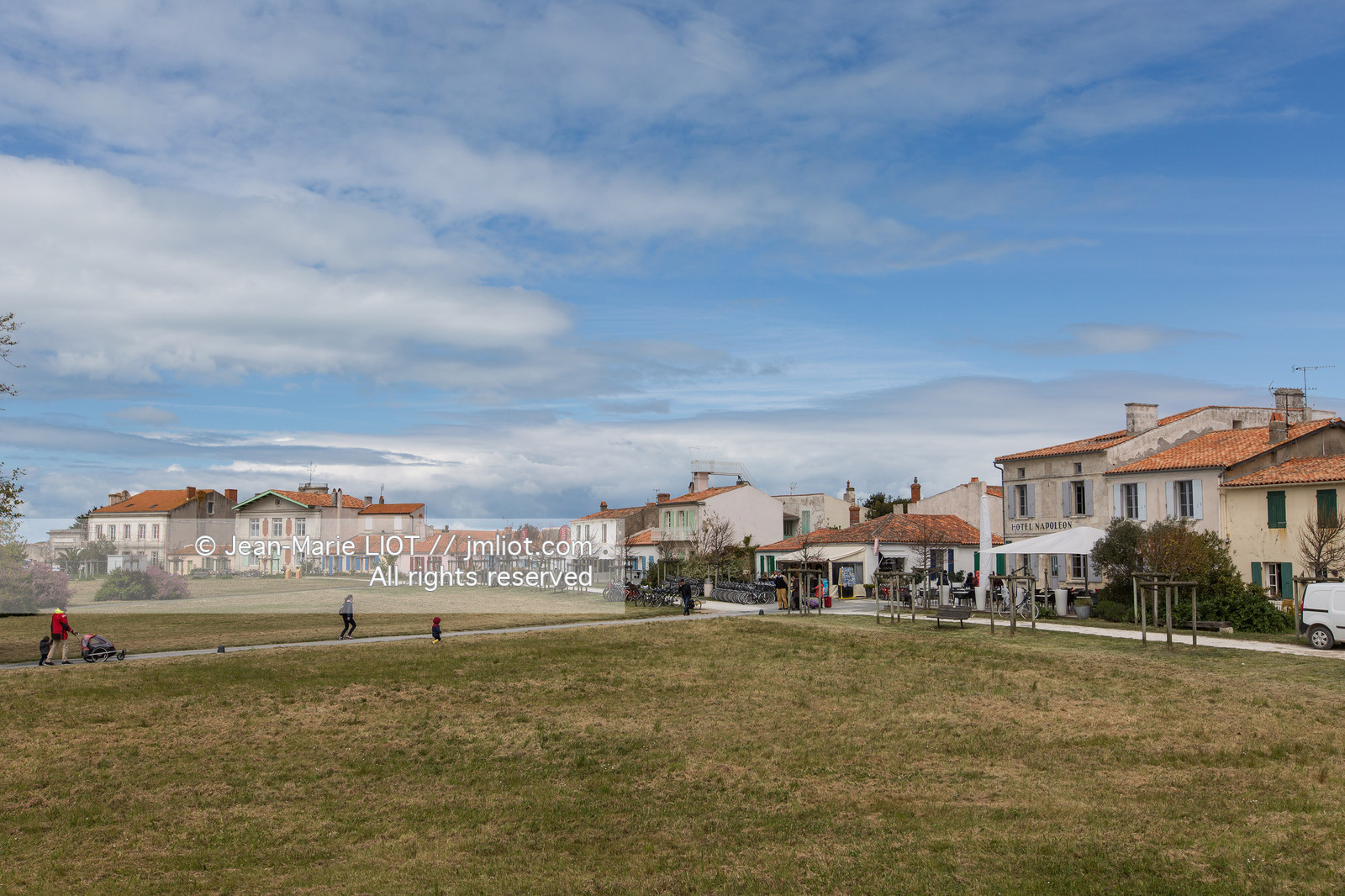 160429CHRTE_2JML2382