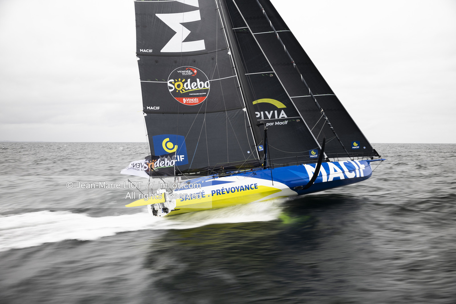 CHARLIE DALIN 2024 - IMOCA MACIF SANTE PREVOYANCE - VENDEE GLOBE 2024-2025