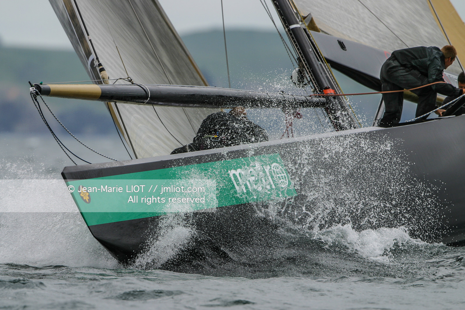 LOUIS VUITTON CUP 2002 - NEW ZEALAND