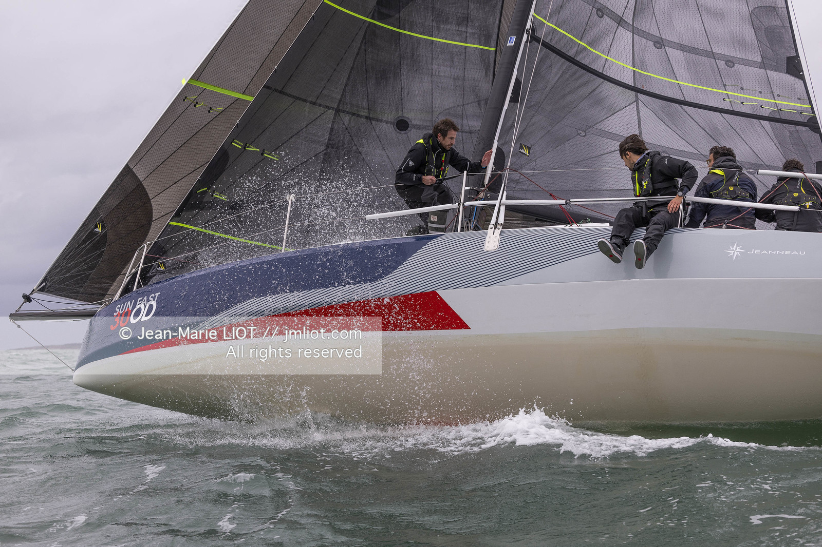 SUN FAST 30OD - SOUS VOILES