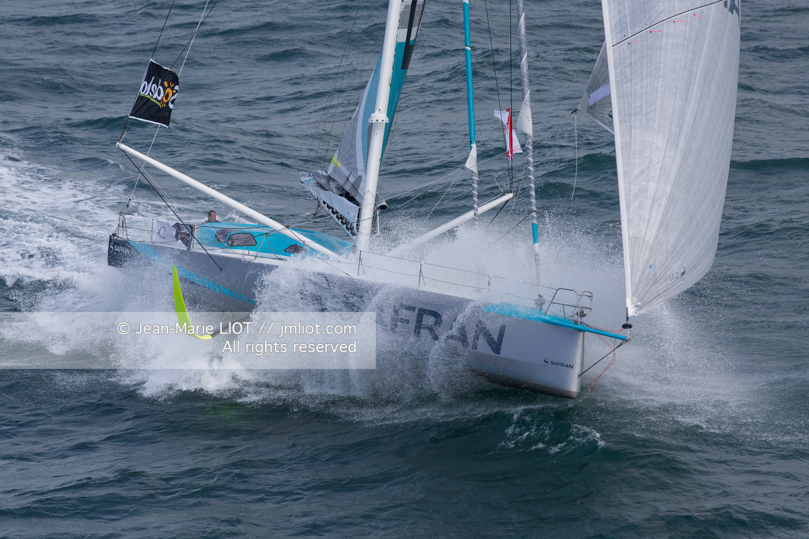 SAILING - SAFRAN - MORGAN LAGRAVIERE