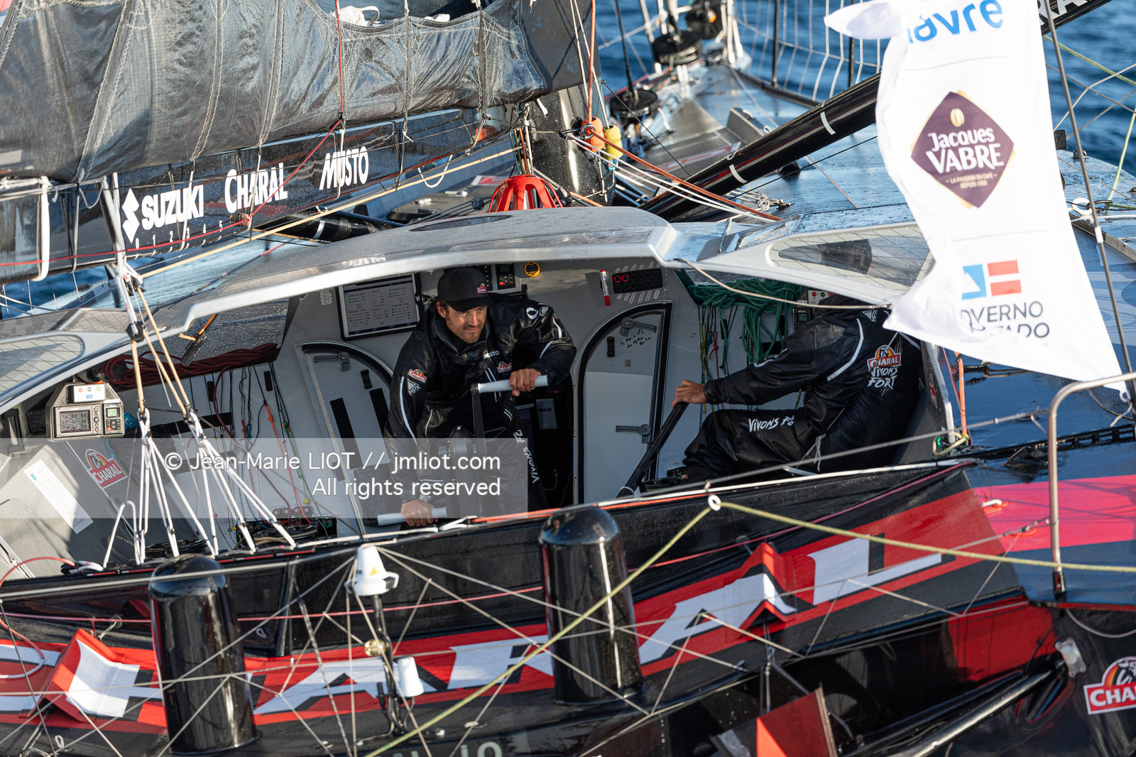 JEREMIE BEYOU - CHRISTOPHER PRATT - CHARAL