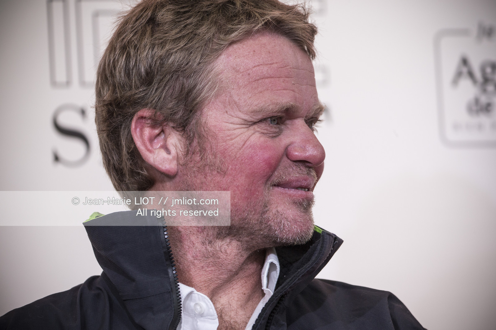 IDEC SPORT- ARRIVEE  RECORD TROPHEE JULES VERNE