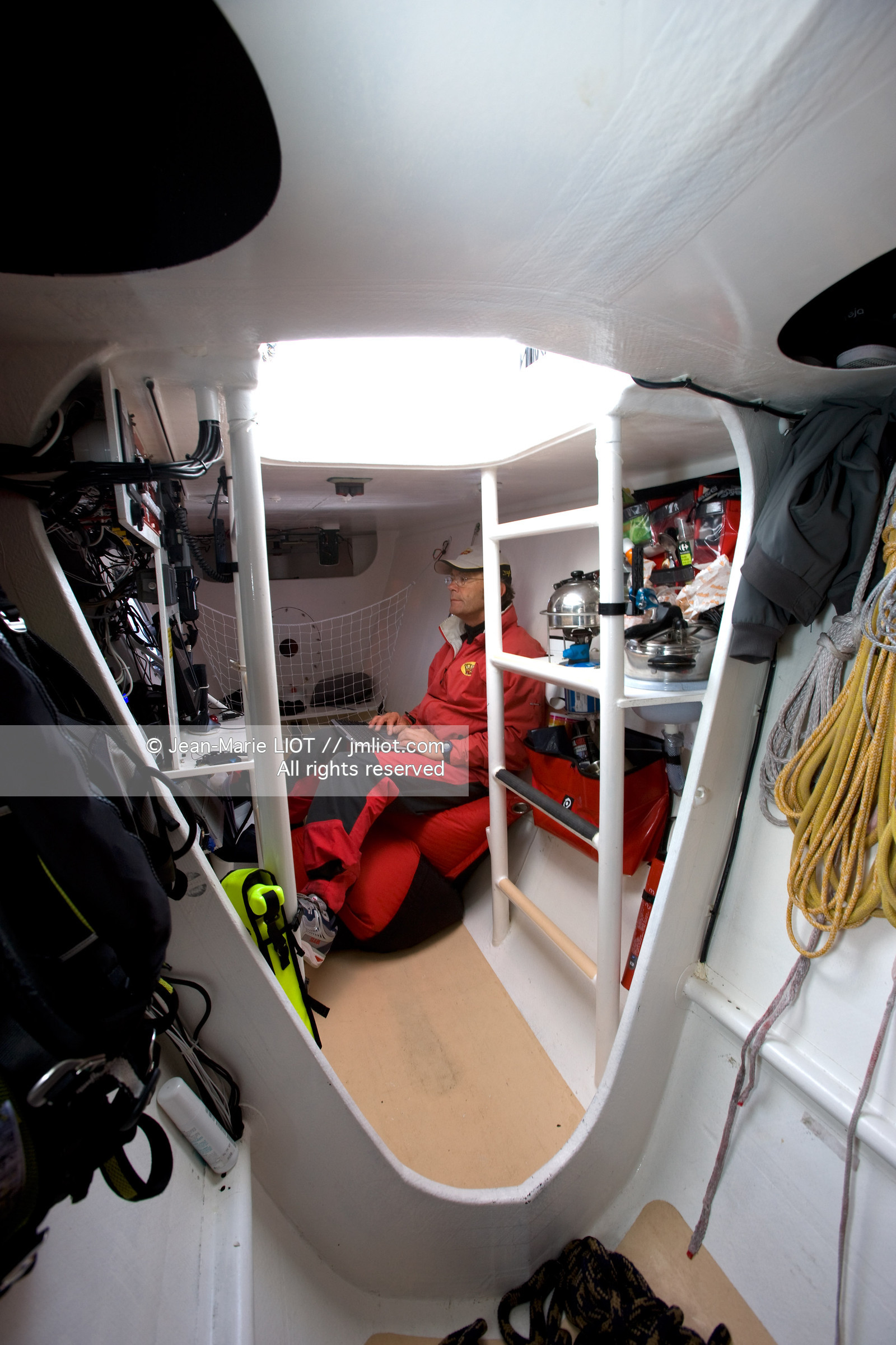 100930-CREPES WHAOU!3 - A BORD