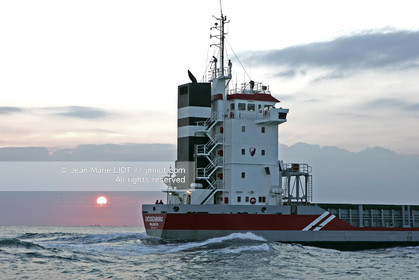 TRANSPORT DE MARCHANDISES..