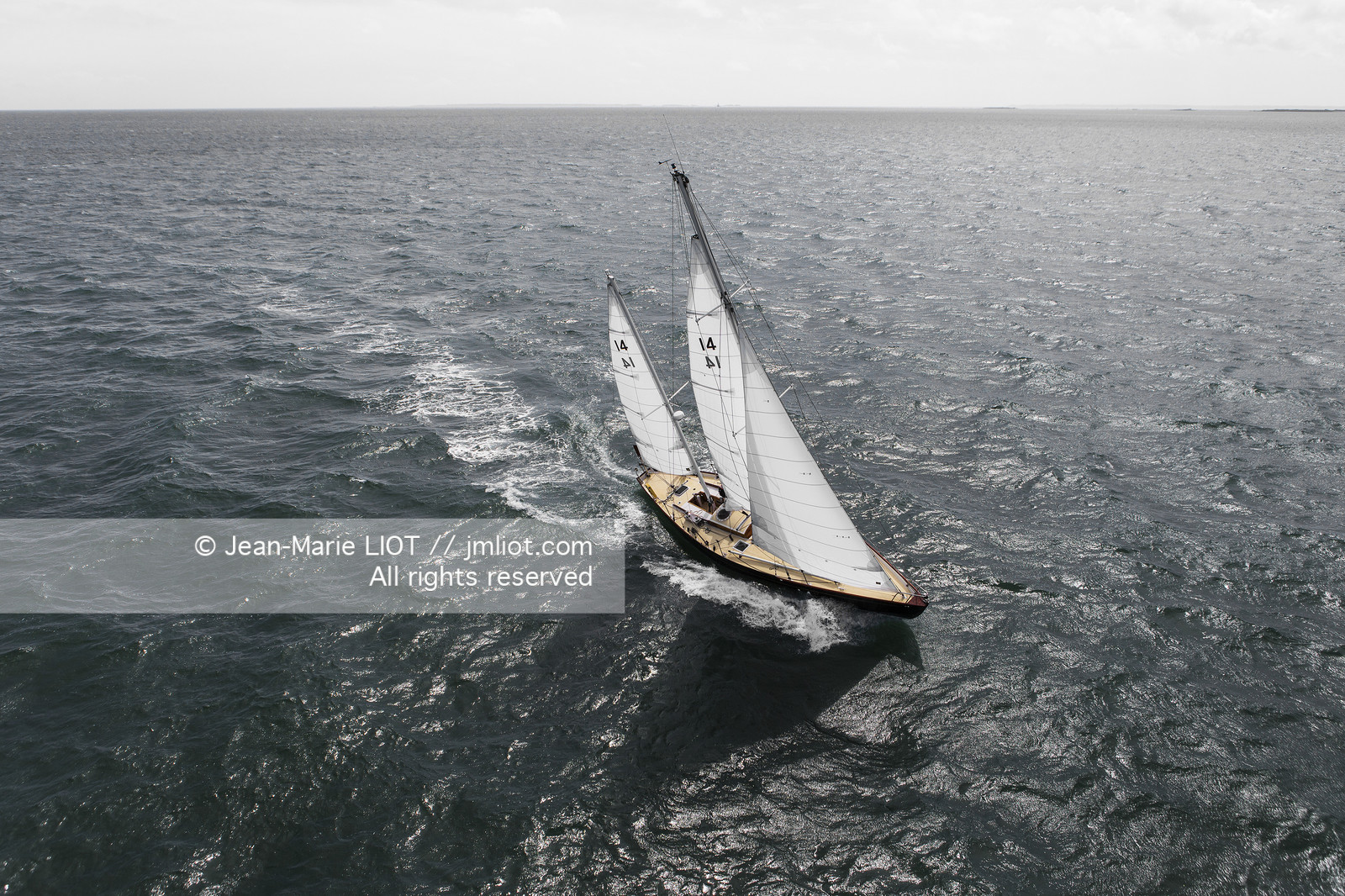 LOICK PEYRON A BORD DE PEN DUICK II