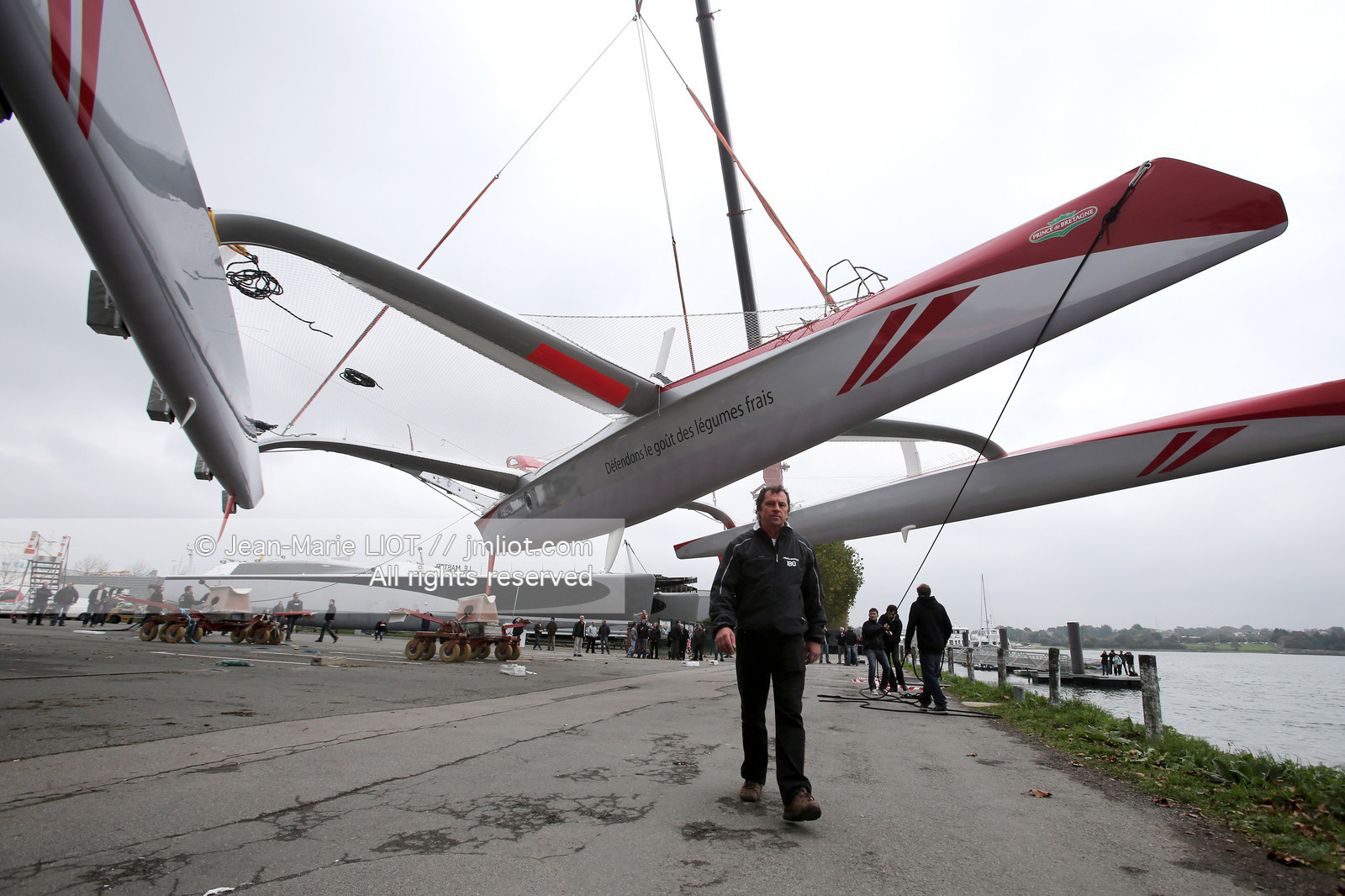 SAILING - MAXI 80 PRINCE DE BRETAGNE - LAUNCH.