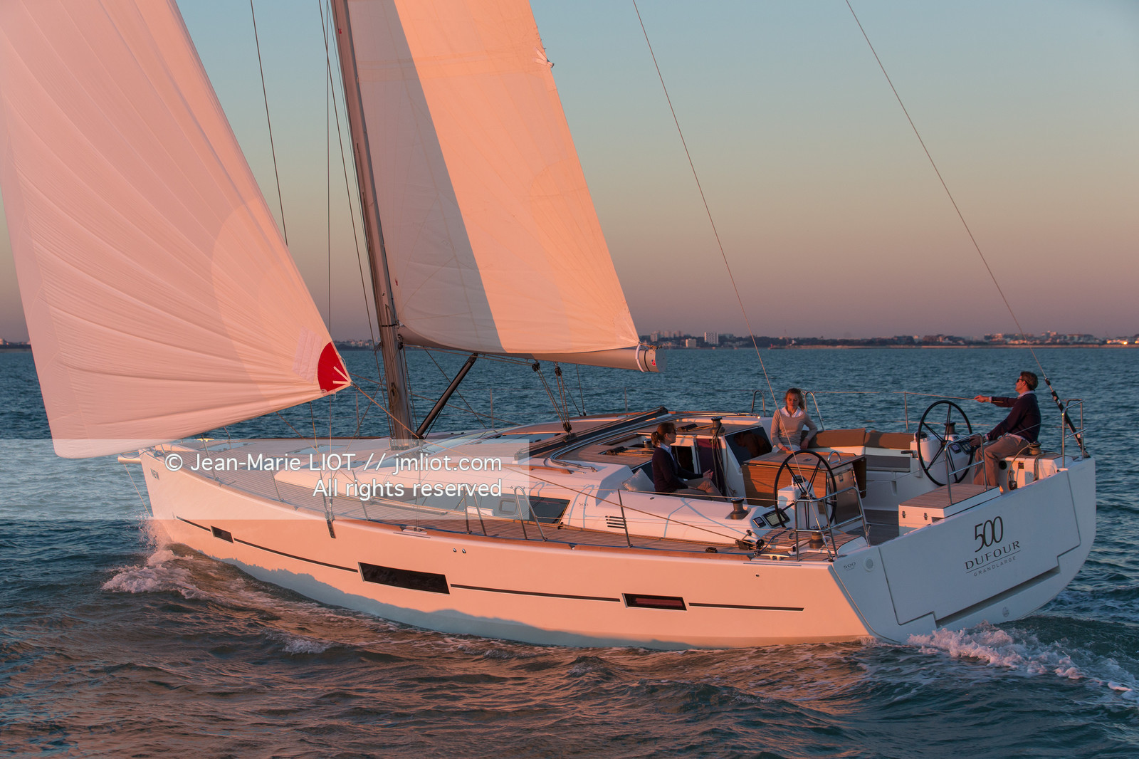 DUFOUR 500 - DUFOUR YACHTS